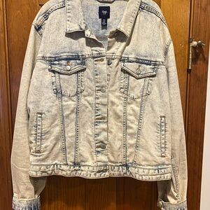 GAP Women's Faded Blue Denim Jacket